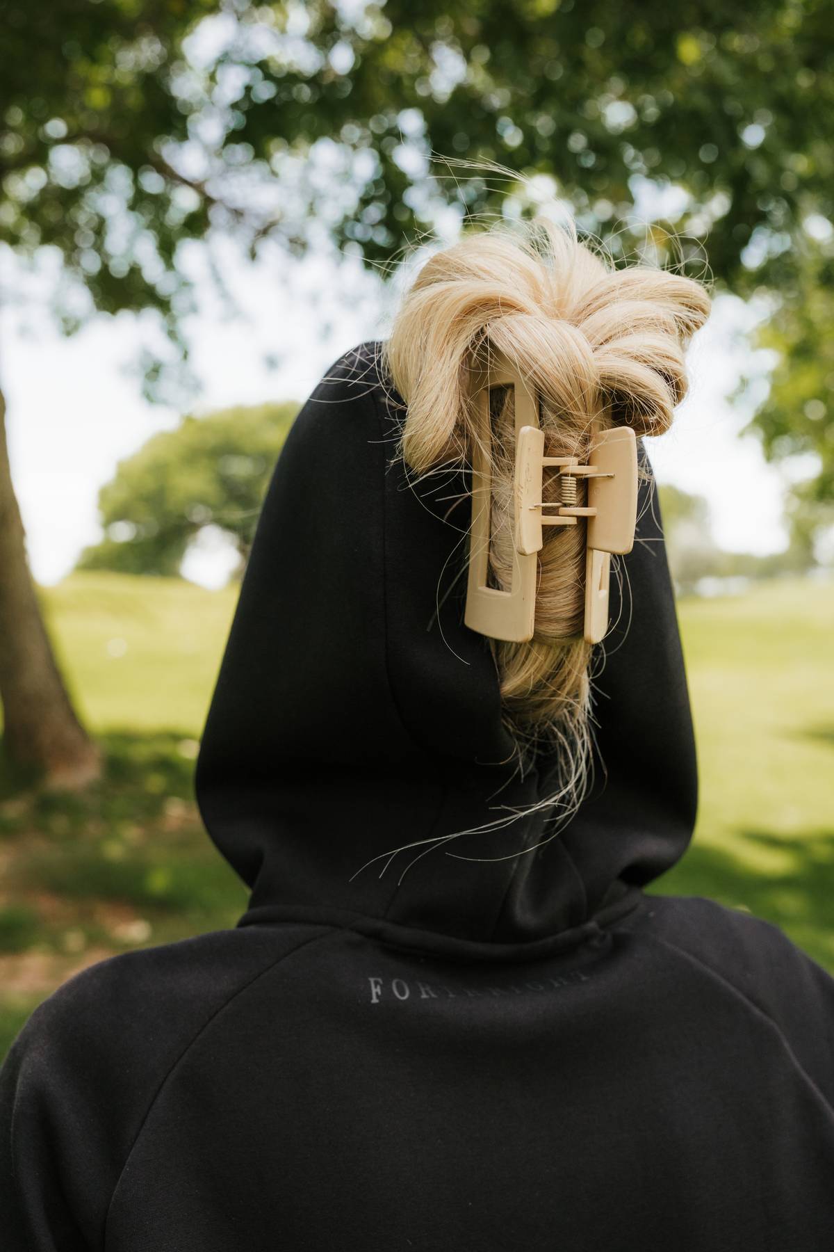 Mane Escape Swift Quarter Zip